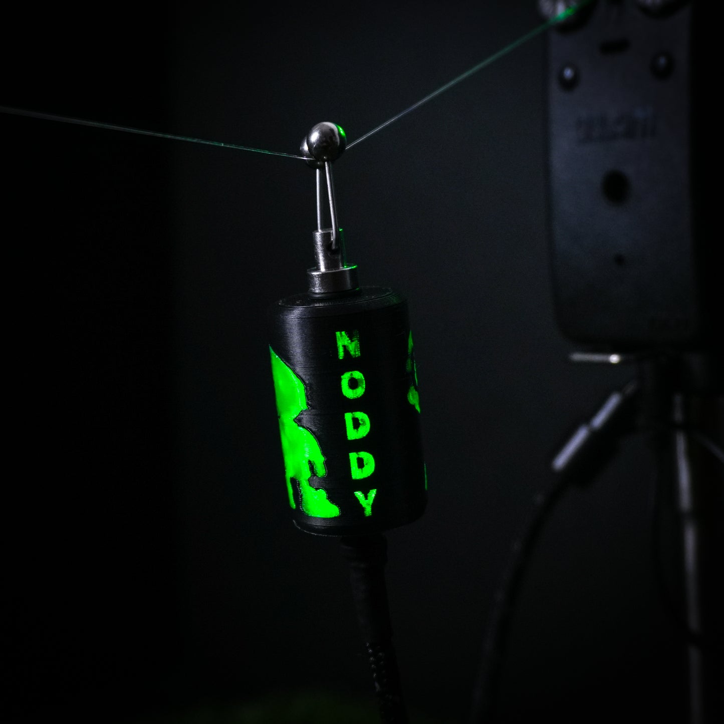 LED Powered Flashing Black Noddy Carp Fishing Bobbins