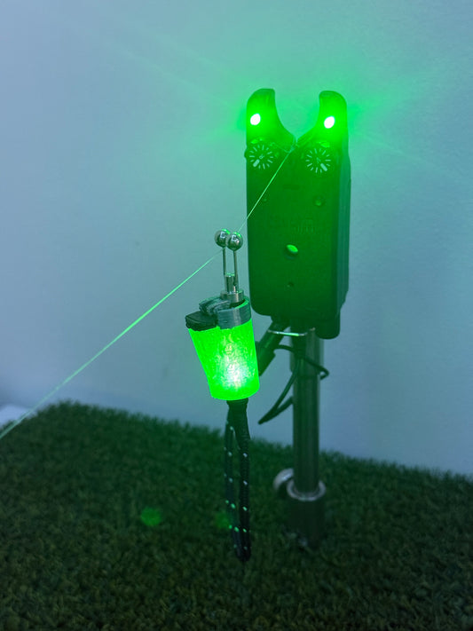 LED Powered Flashing Lighter Carp Fishing Bobbin
