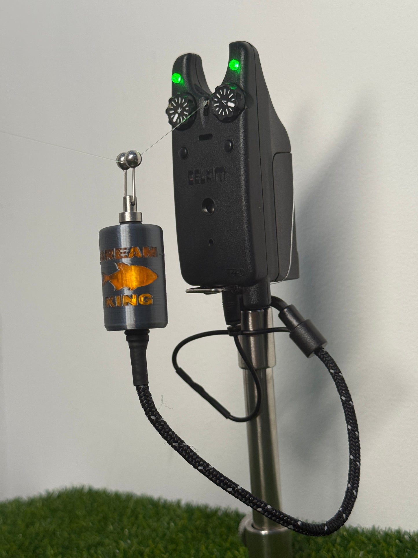 Limited Edition LED Powered Flashing Titanium Effect Bream King Carp Fishing Bobbins