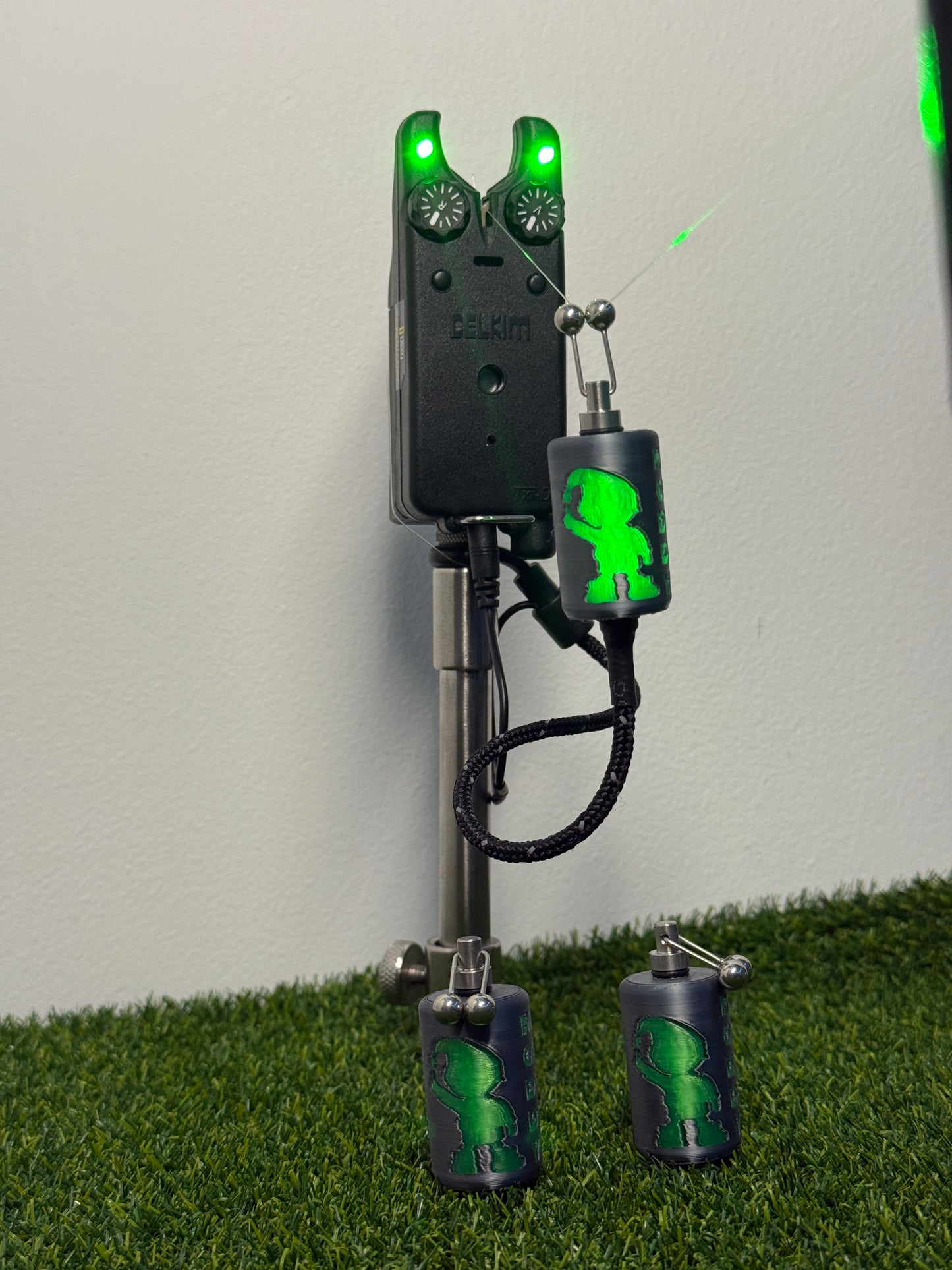 LED Powered Flashing V2 Titanium Effect Noddy Carp Fishing Bobbins