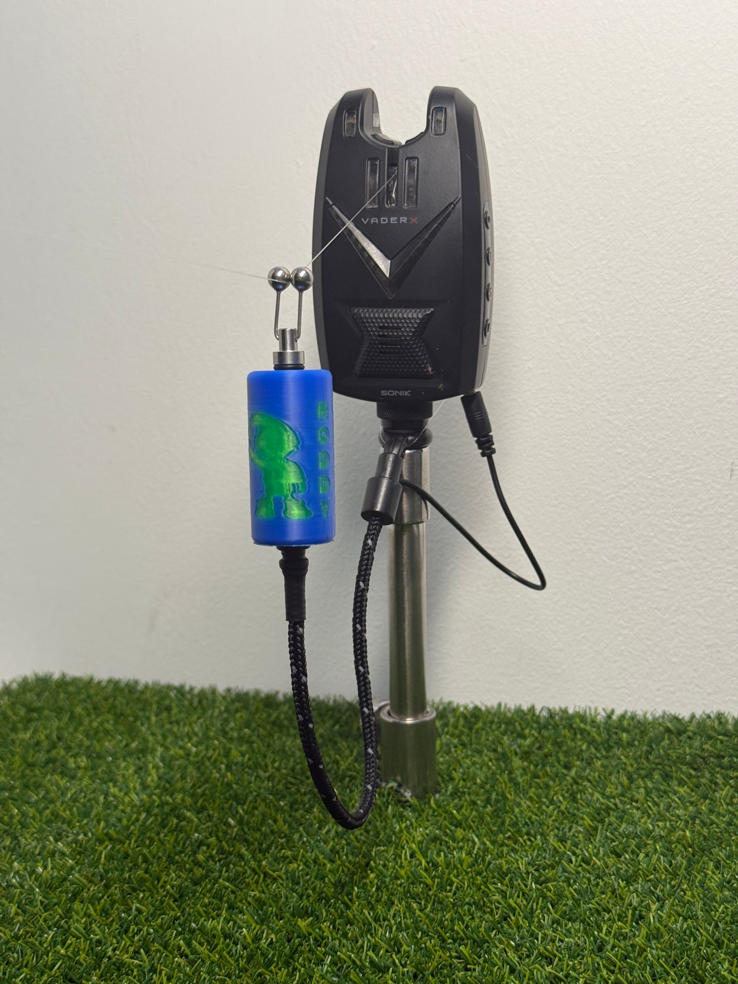 LED Powered Flashing Blue Noddy Carp Fishing Bobbins