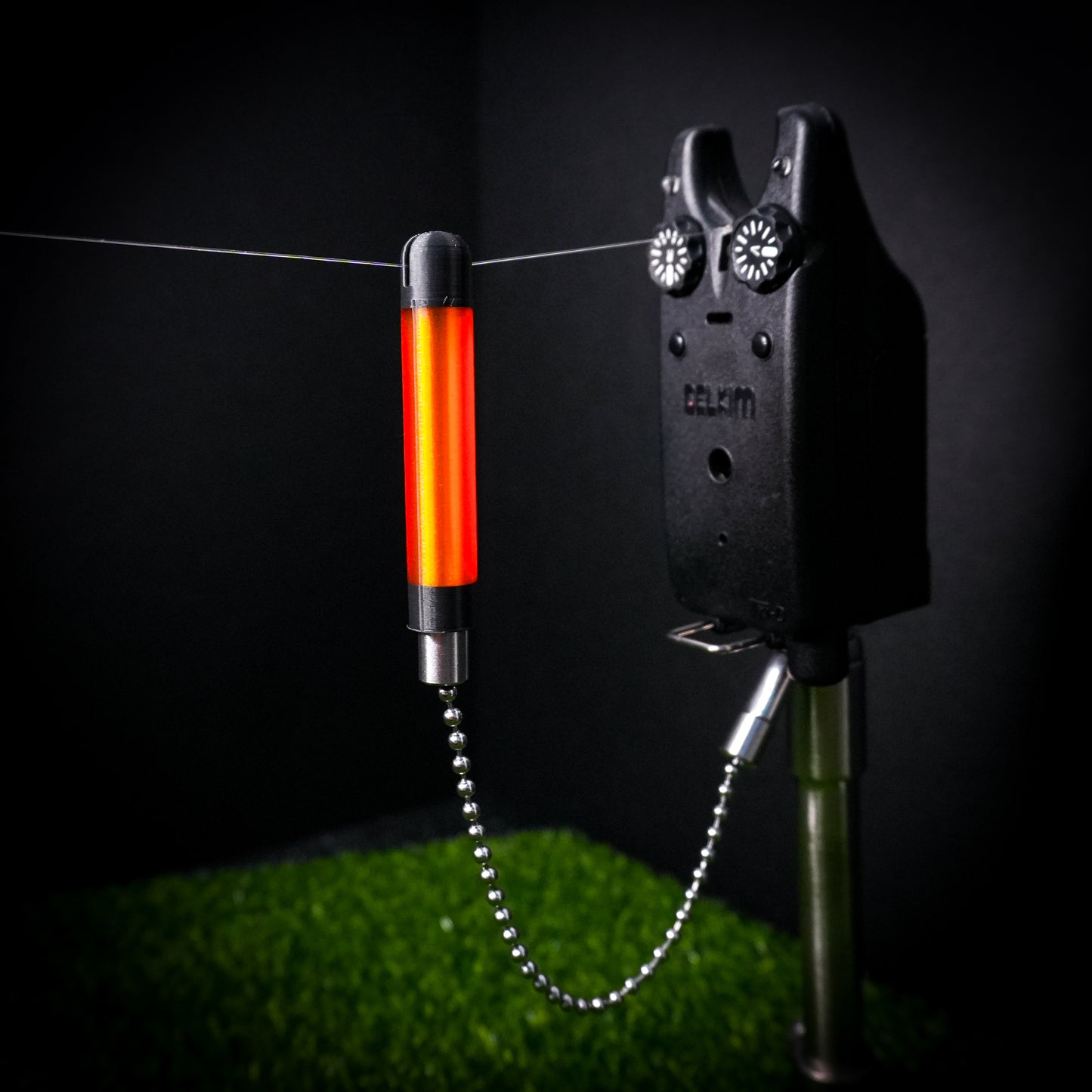 Tackletek Red Stickz Carp Fishing Bobbins Metal Clips Bite Indicators