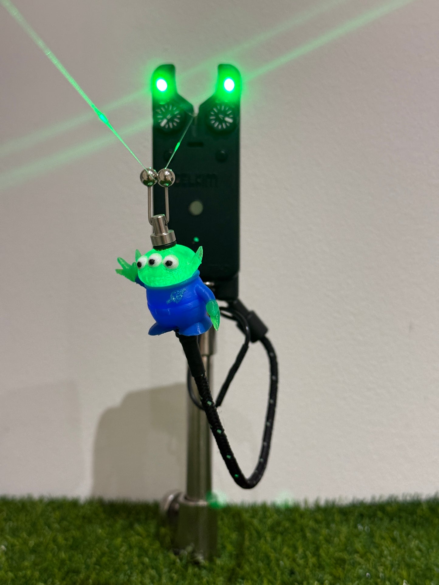 LED Powered Flashing Alien Carp Fishing Bobbins