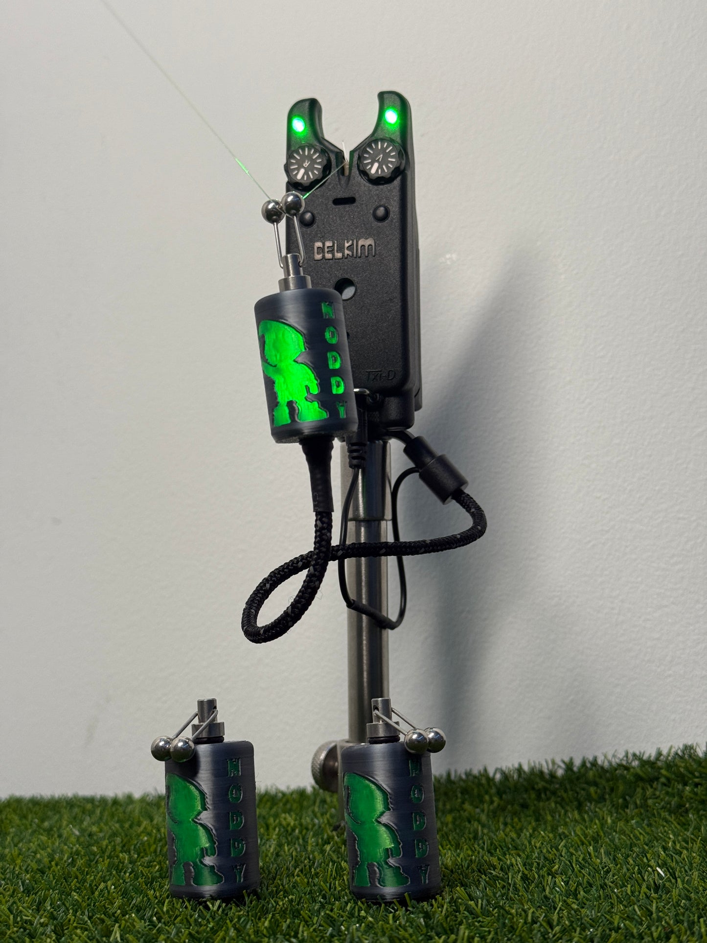 LED Powered Flashing V2 Titanium Effect Noddy Carp Fishing Bobbins