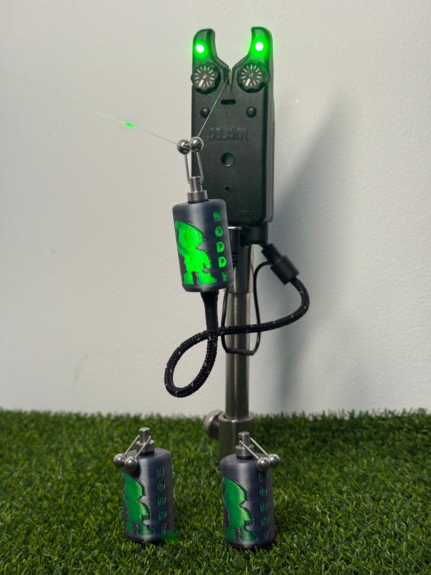 LED Powered Flashing V2 Titanium Effect Noddy Carp Fishing Bobbins