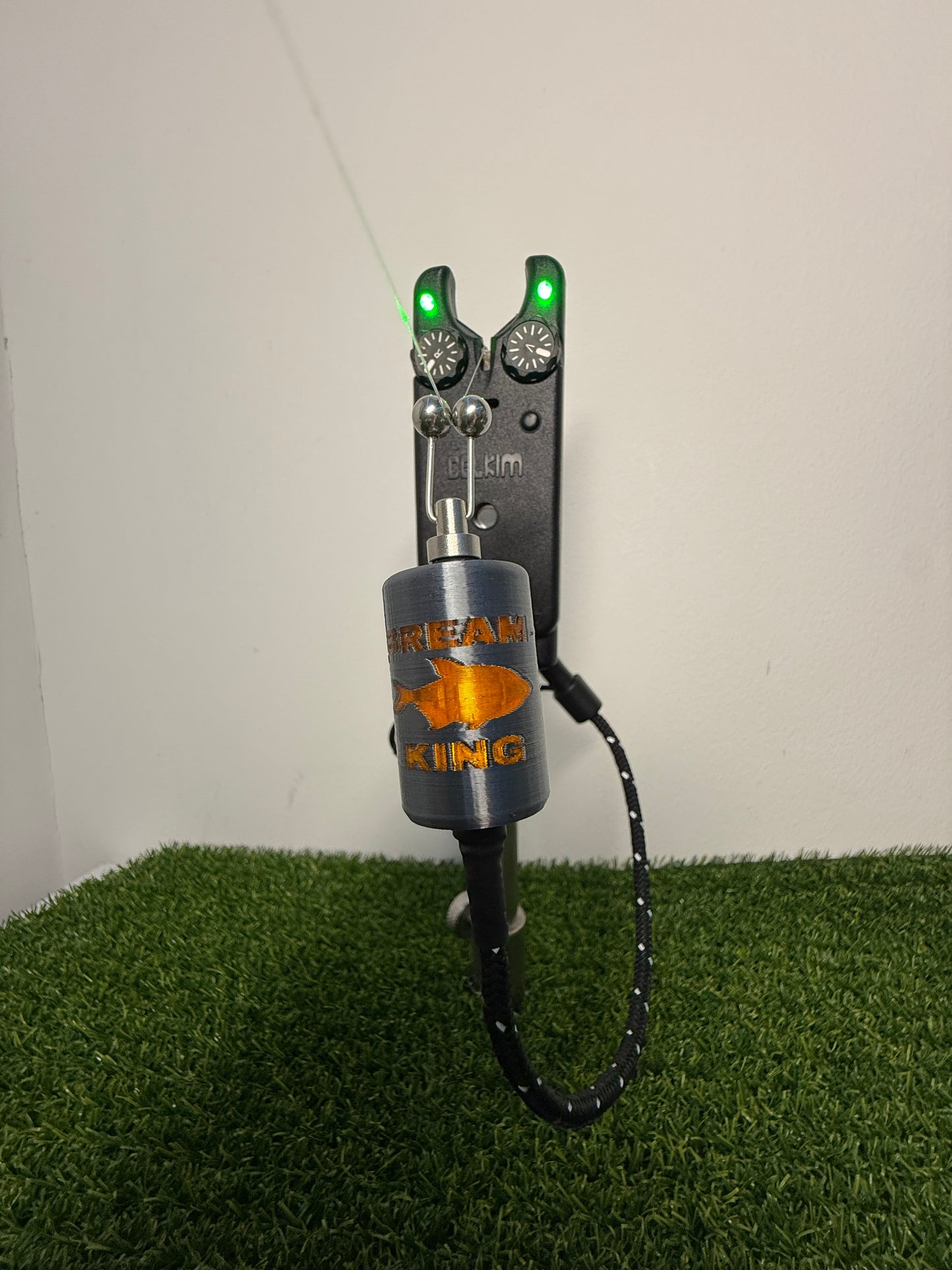Limited Edition LED Powered Flashing Titanium Effect Bream King Carp Fishing Bobbins