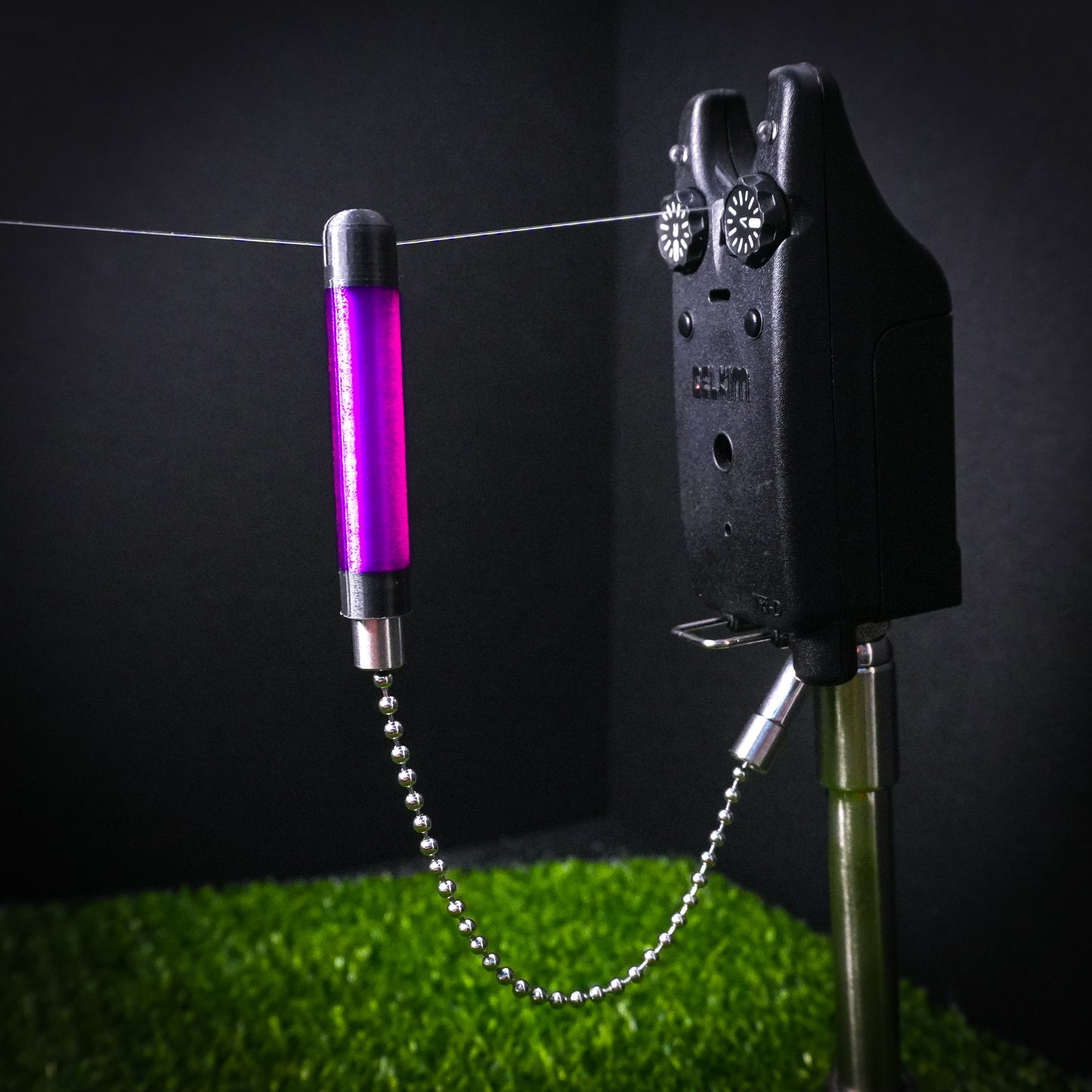 Tackletek Purple Stickz Carp Fishing Bobbins Metal Clips Bite Indicators