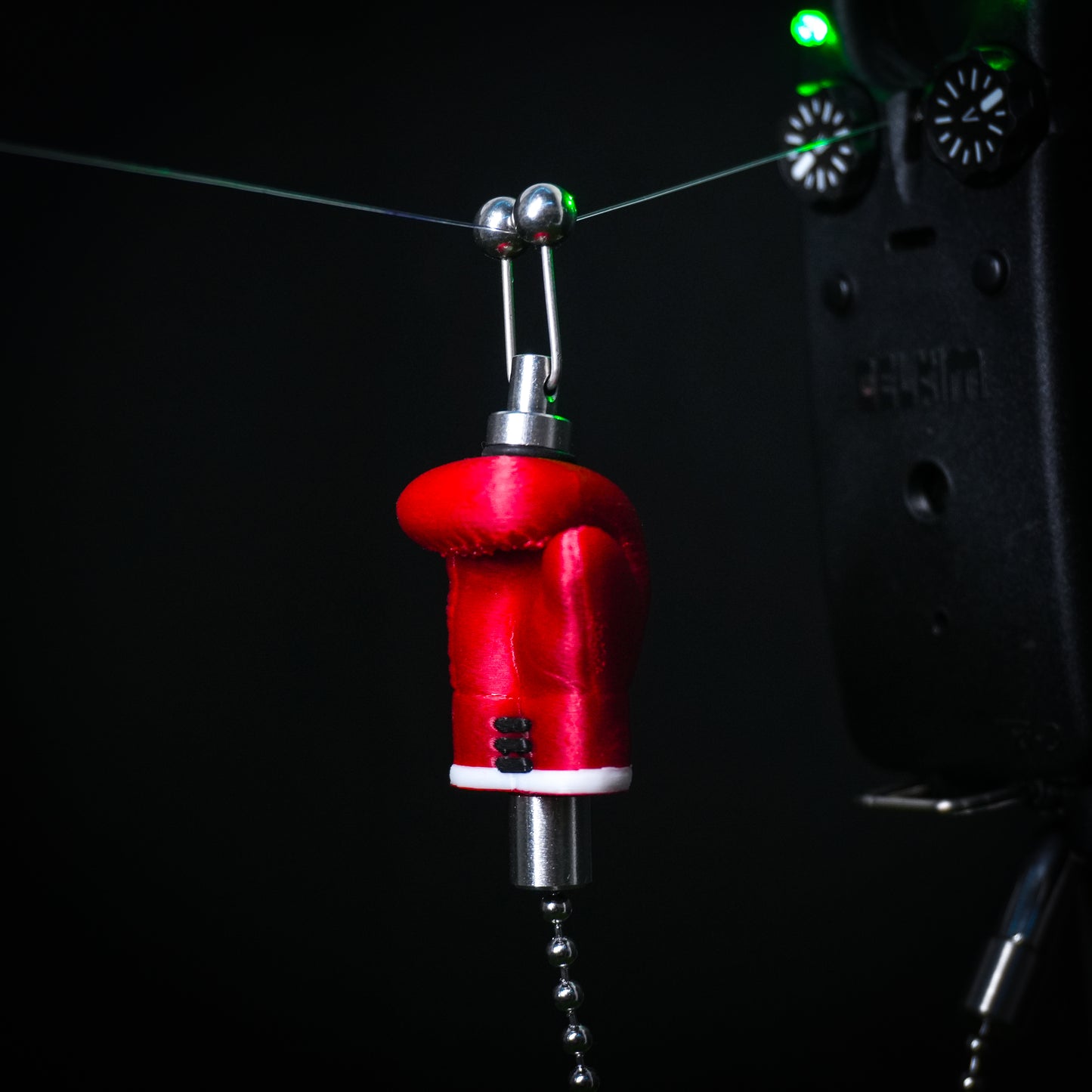 Custom Boxing Glove Carp Fishing Bobbins Metal Clips Bite Indicators