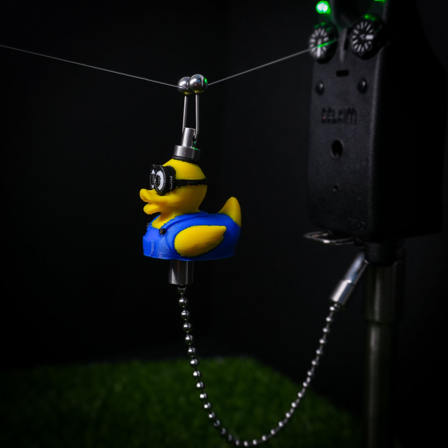 Custom Minion Rubber Ducks Carp Fishing Bobbins Metal Clips Bite Indicators