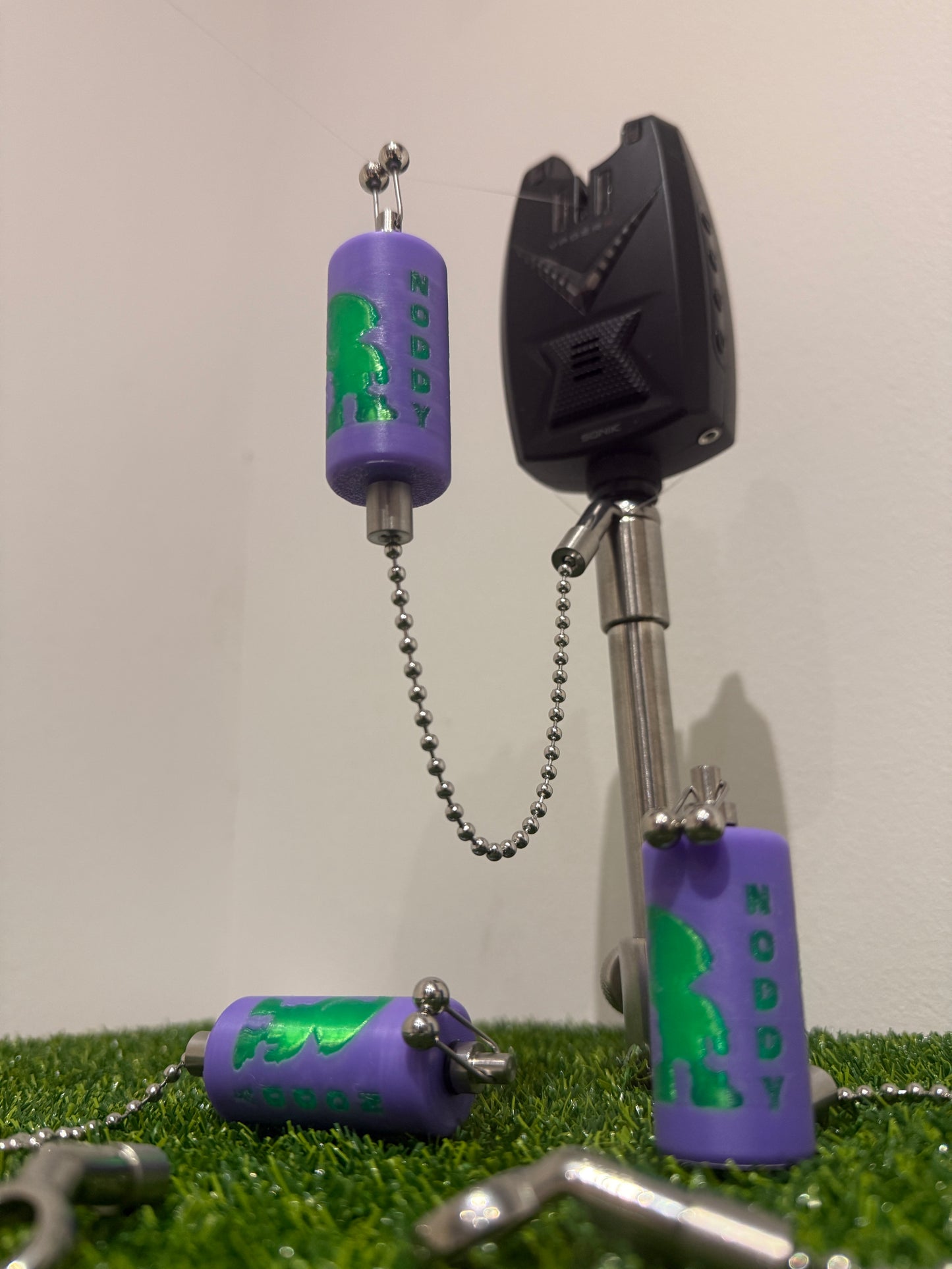 Glow In The Dark Custom Purple Noddy Carp Stainless Steel Carp Fishing Bobbins