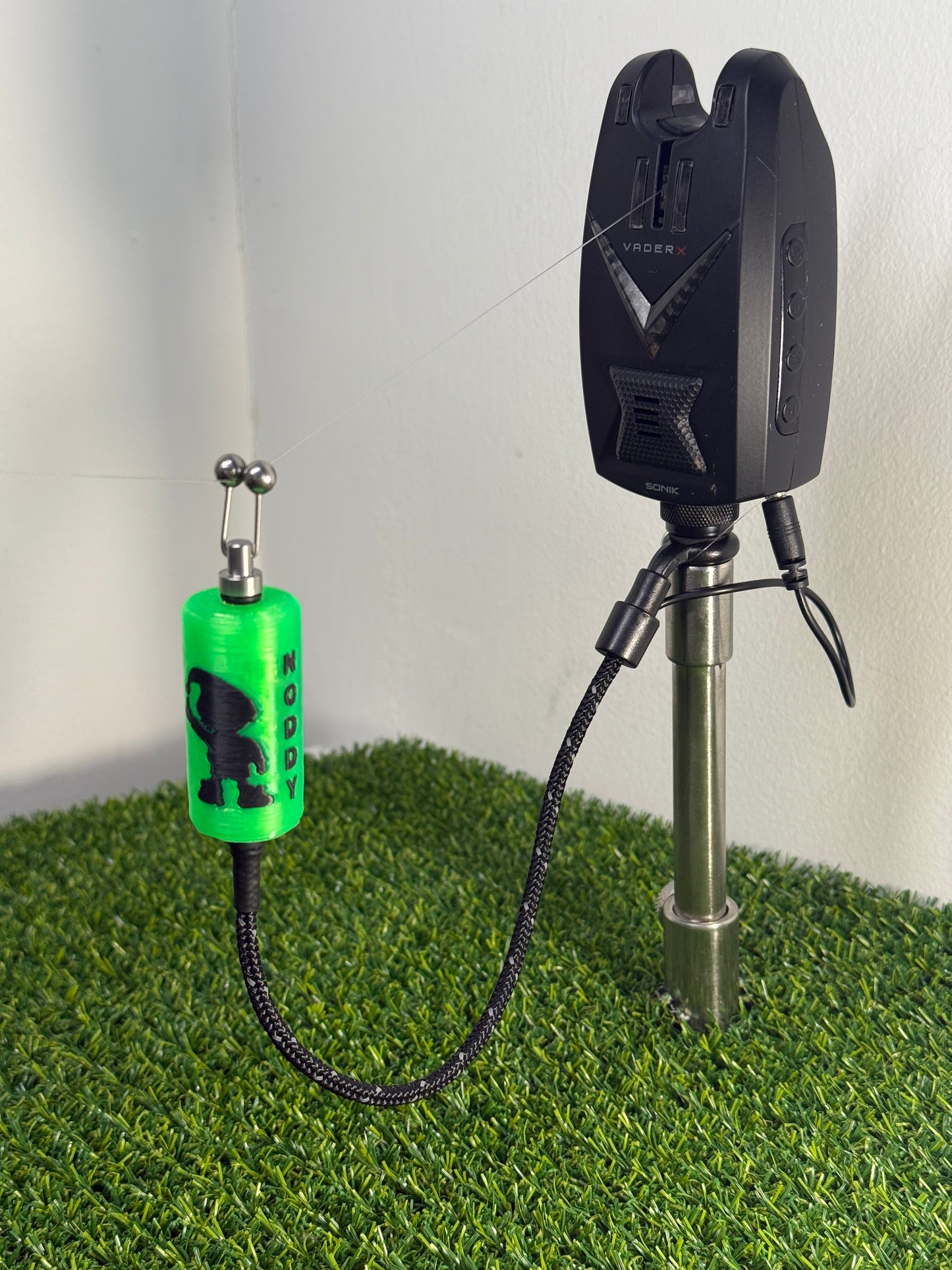 LED Powered Flashing Neon Green Noddy Carp Fishing Bobbins