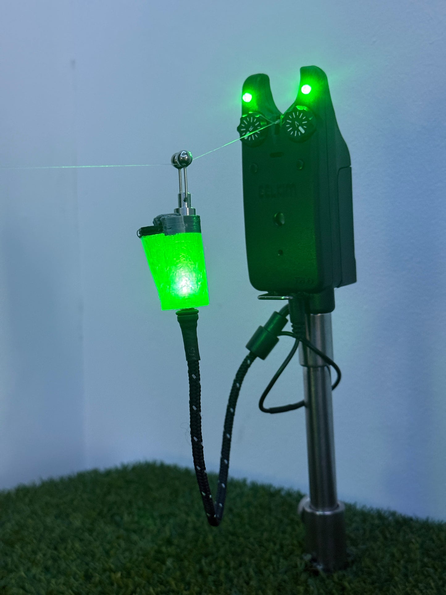 LED Powered Flashing Lighter Carp Fishing Bobbins
