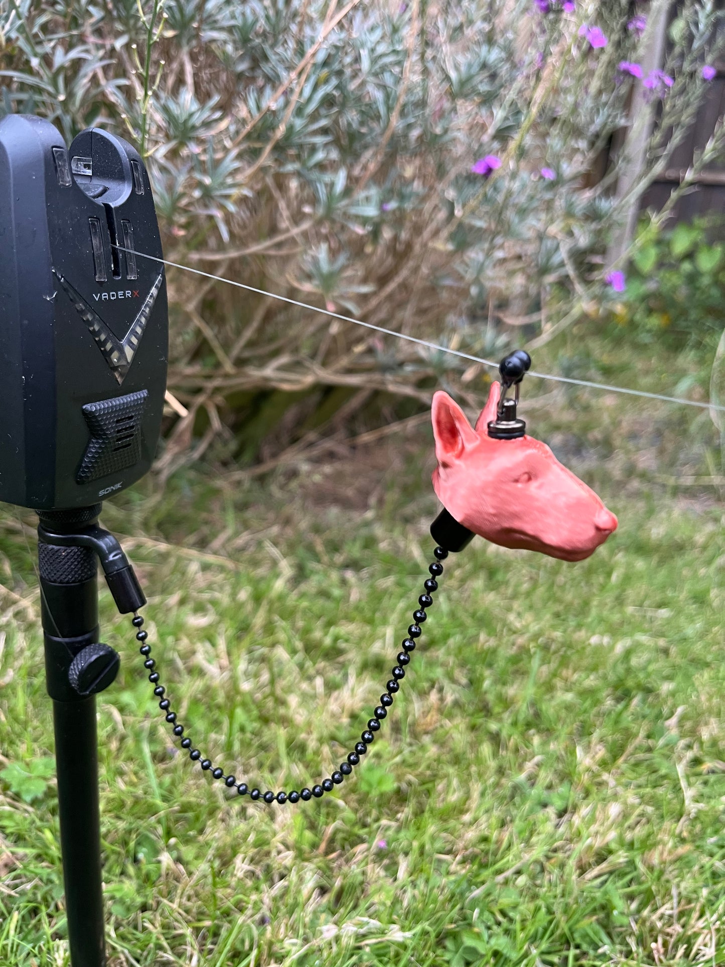 Custom British Bull Terrier Carp Fishing Bobbins Metal Clips Bite Indicators