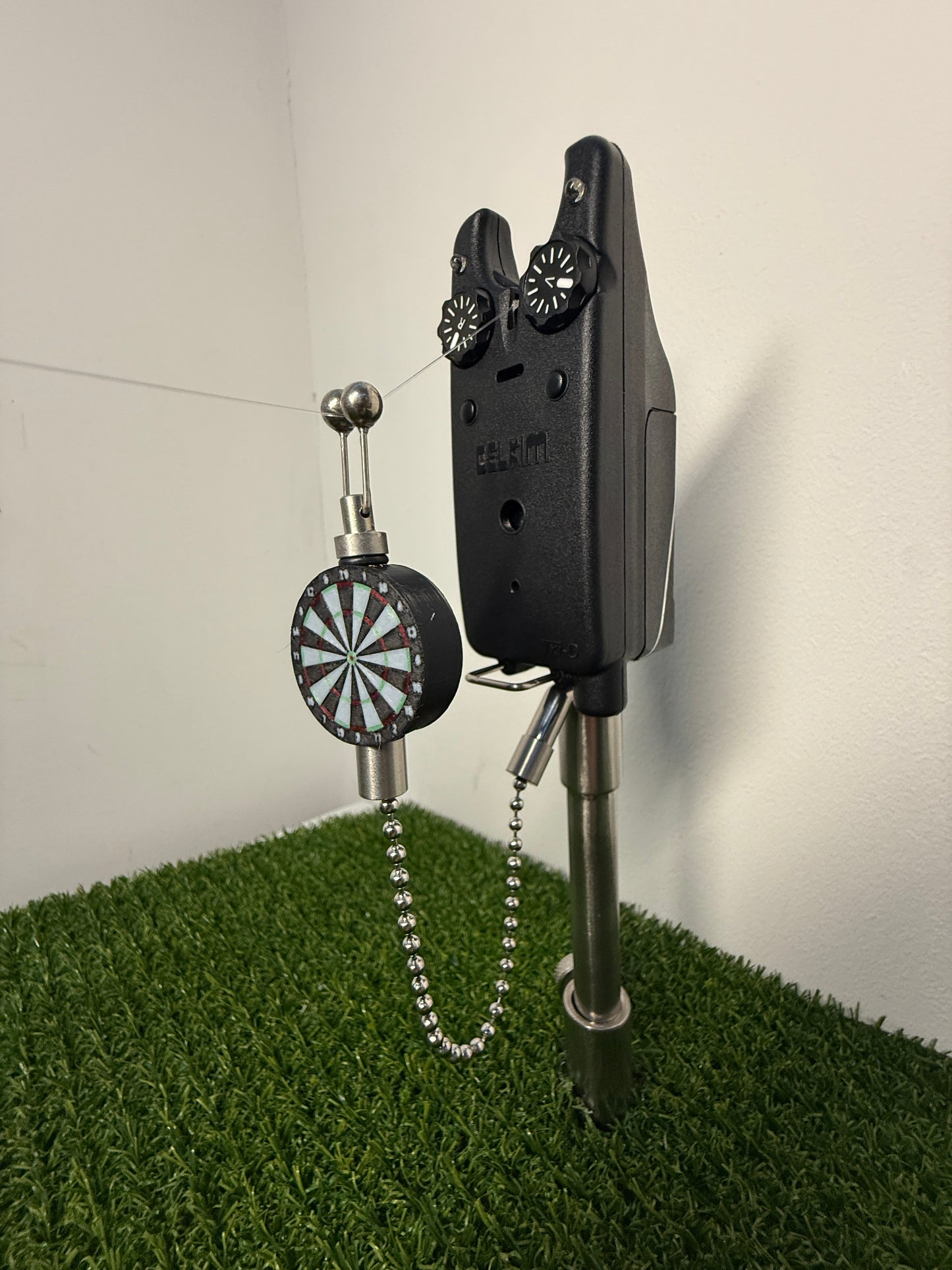 Custom Dart Board Carp Fishing Bobbins Metal Clips Bite Indicators