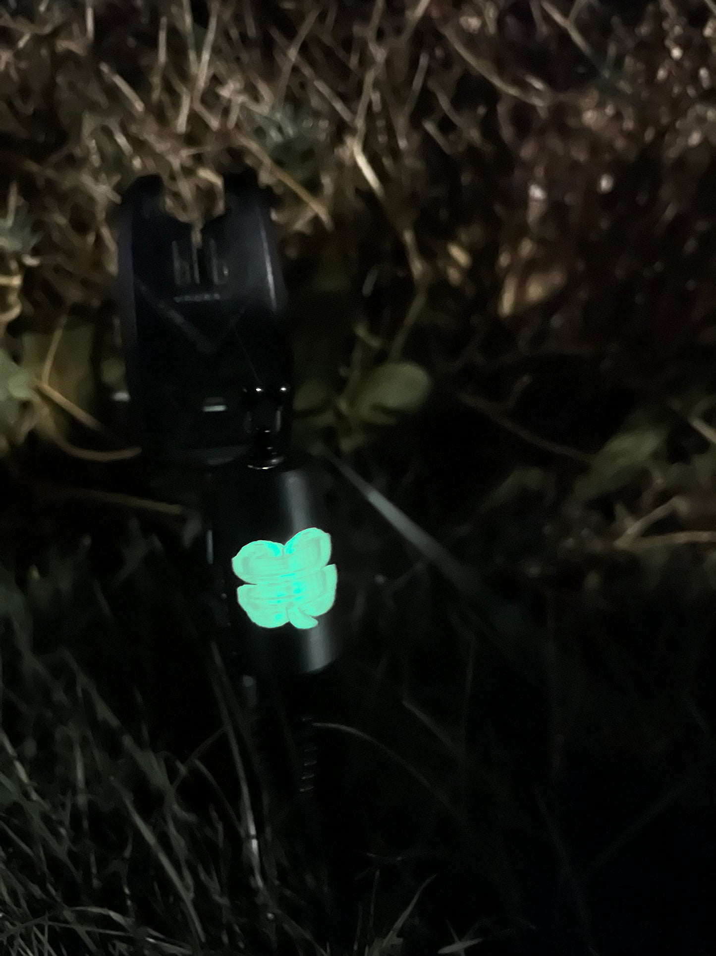 Glow In The Dark Custom Shamrock Carp Fishing Bobbins Metal Clips Bite Indicators